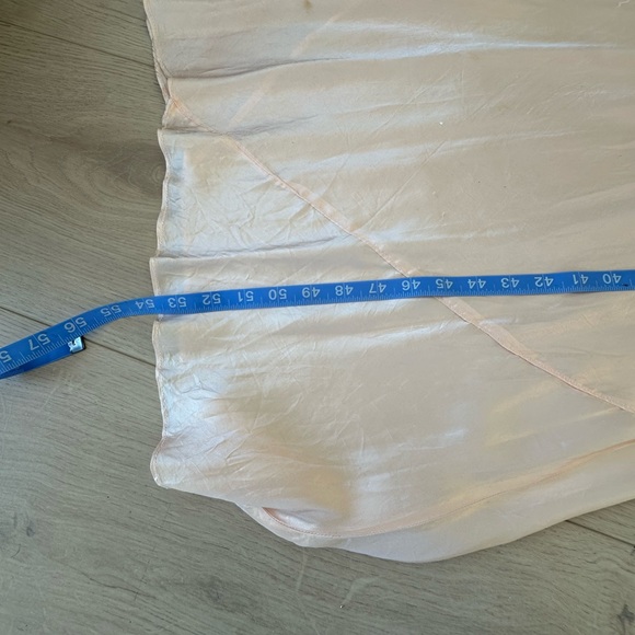 1930s antique silk slip dress nightgown vintage pink peach lace hand sewn - Picture 7 of 8